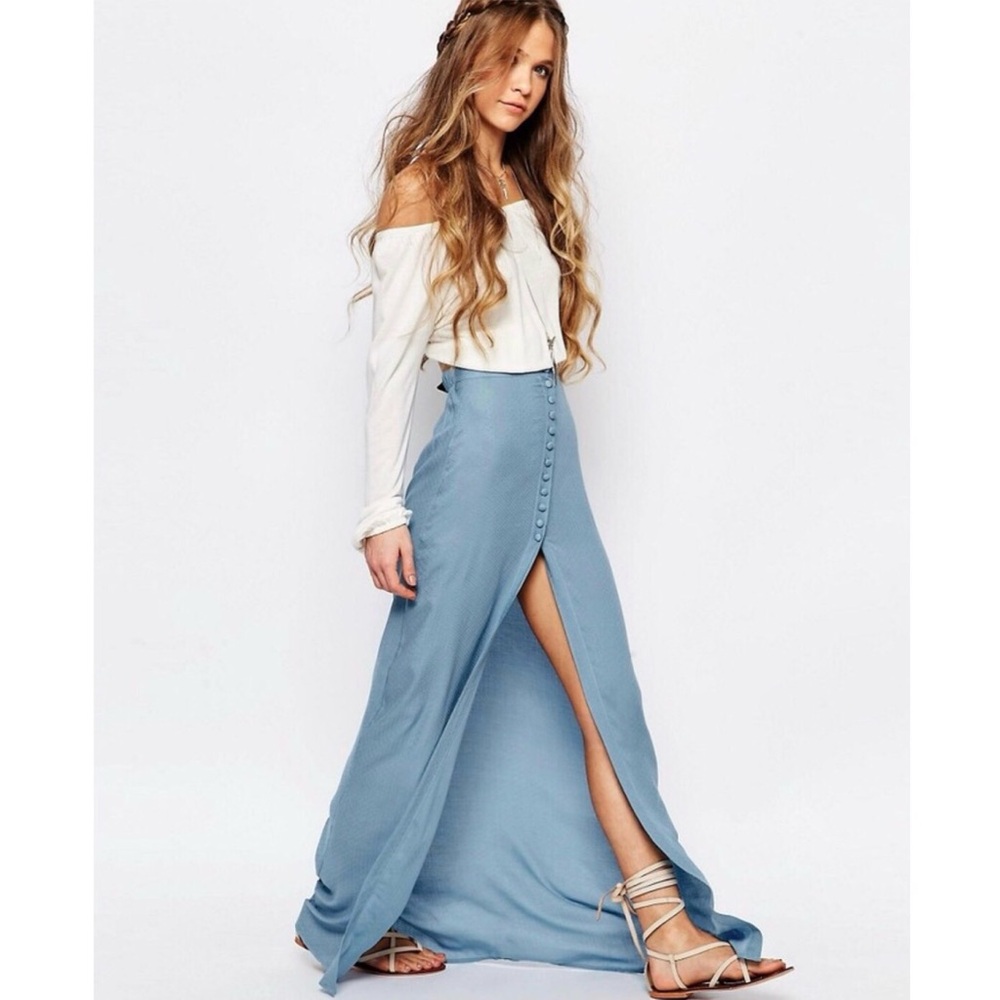 Cute buttons slit light flowing Blue Maxi Skirt